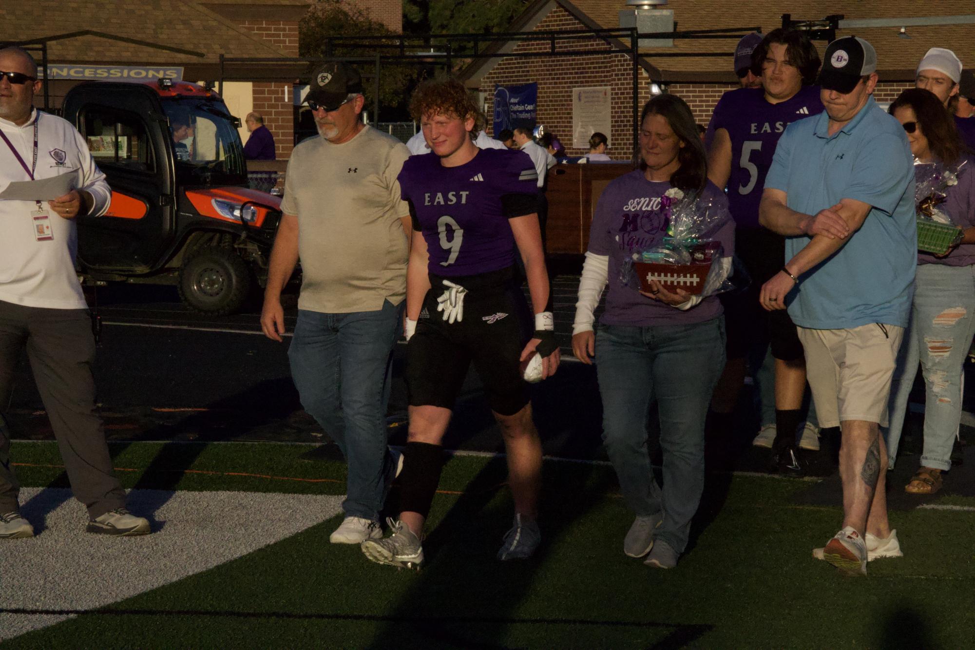 Photo Gallery 24-25