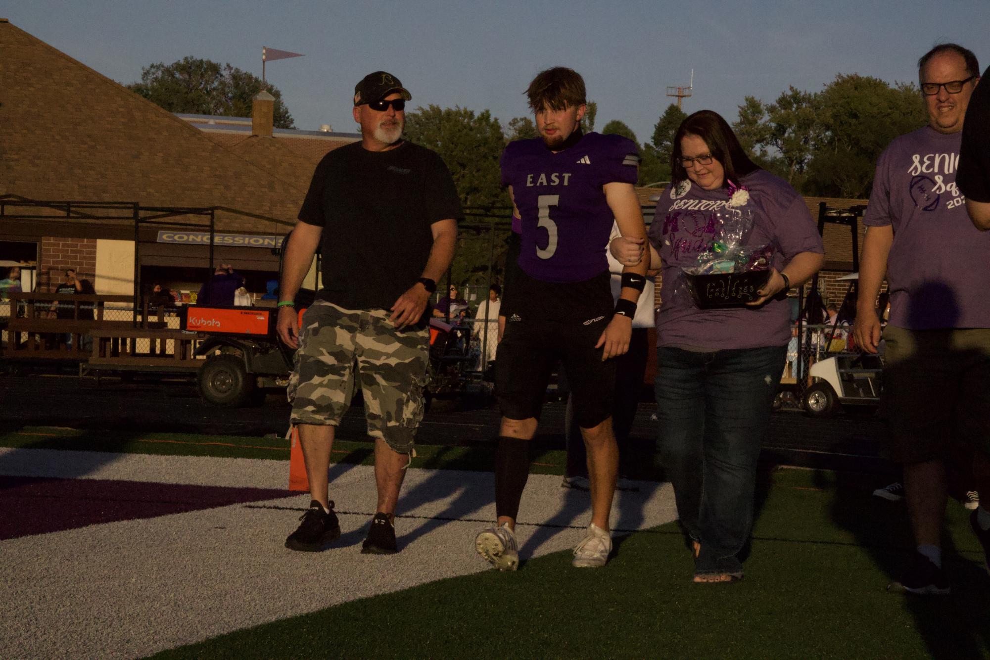Photo Gallery 24-25