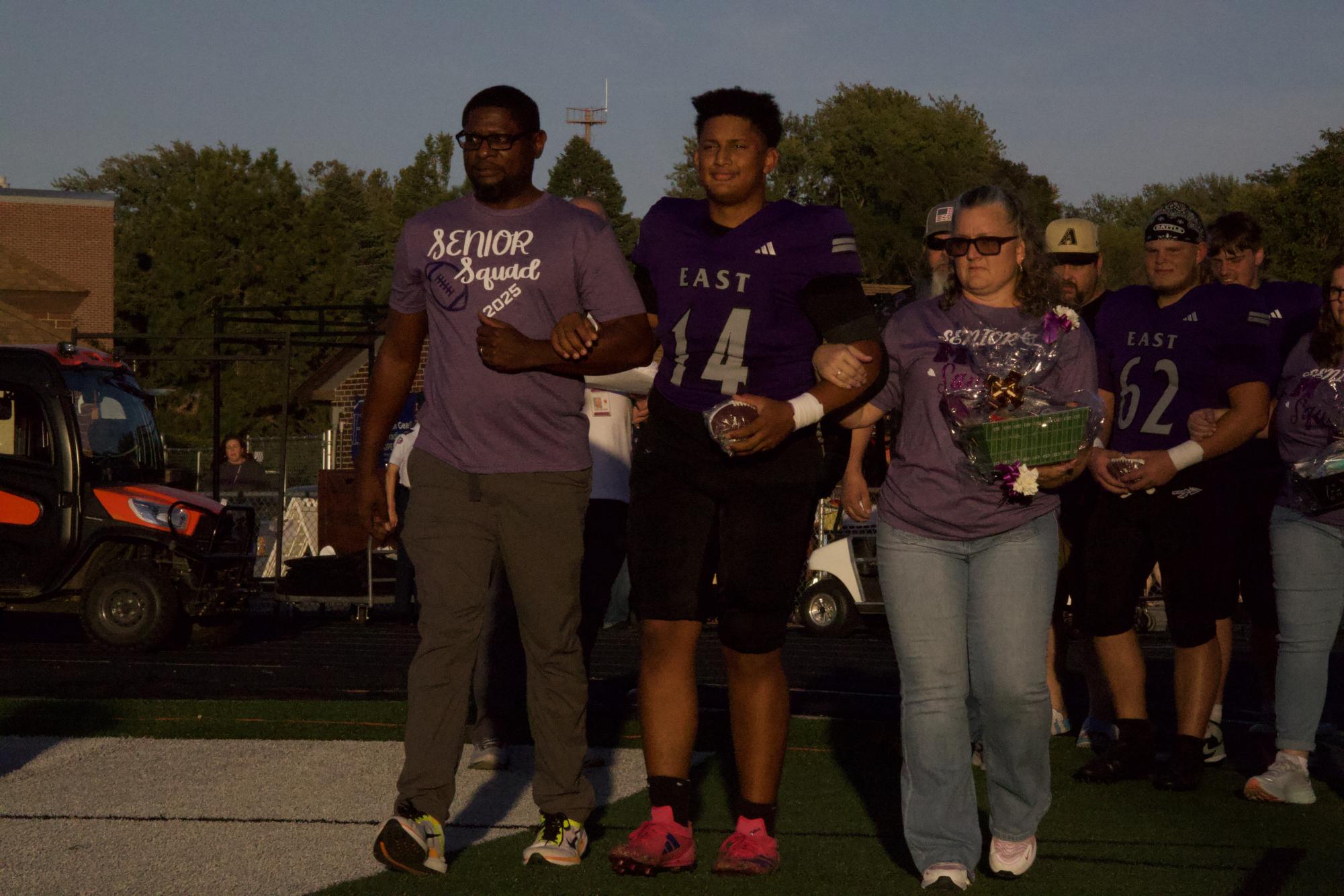 Photo Gallery 24-25