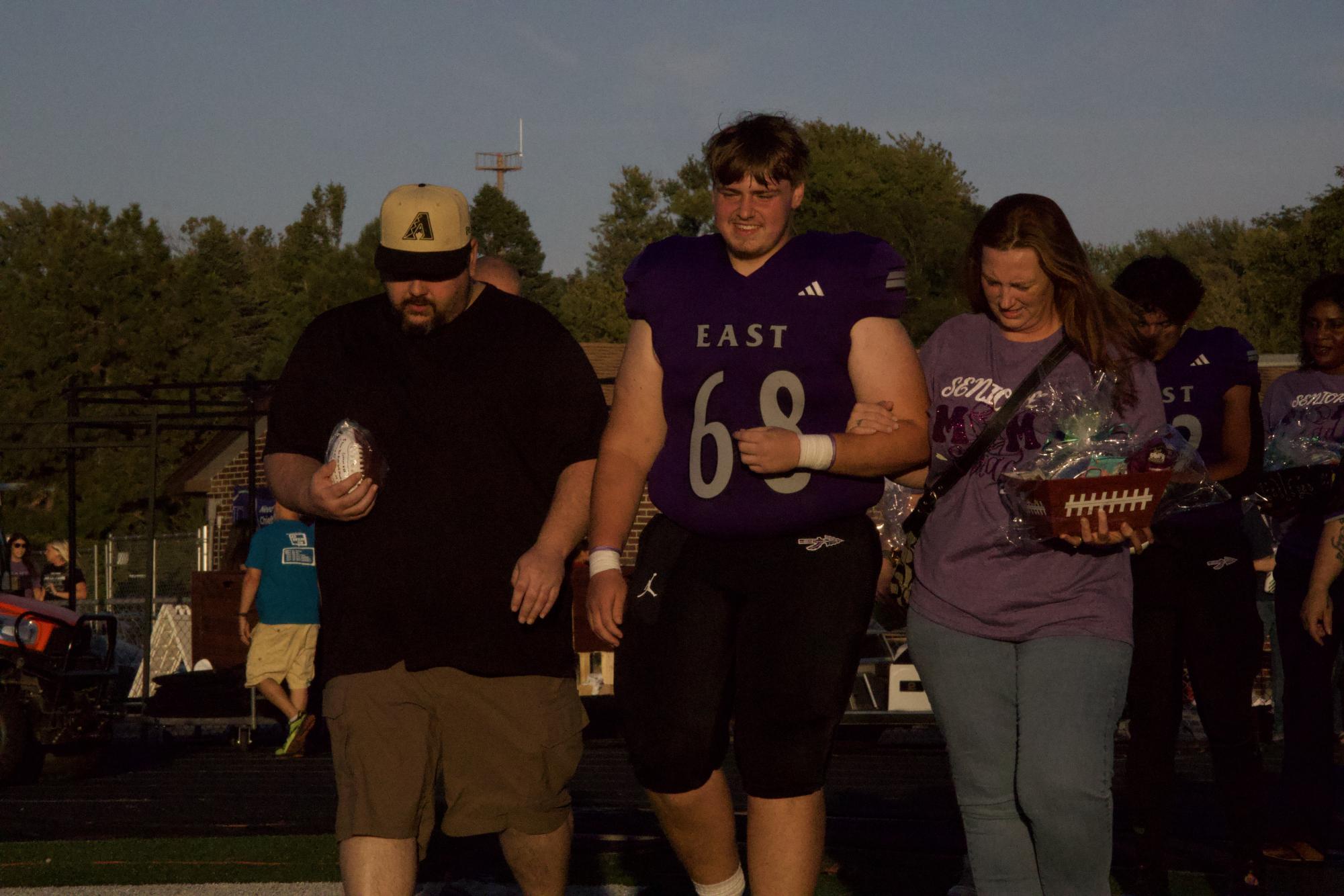 Photo Gallery 24-25